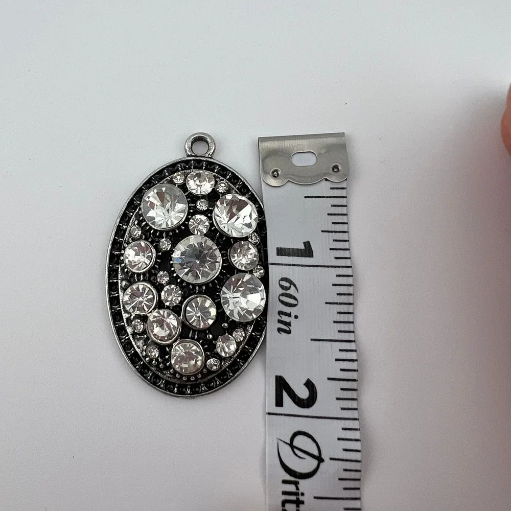 Oval Rhinestone Pendant‎ Silver Tone Black Statement Necklace Charm